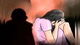 स्कूल के 2 लड़कों ने क्लास की लड़की के साथ किया दुष्कर्म, आहत युवती ने लगा ली फांसी