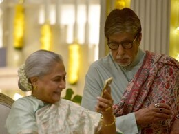 अमिताभ बच्चन भी सड़क पर चलते-चलते करते हैं शॉपिंग, पत्नी जया बच्चन के लिए खरीद ले जाते हैं ये चीज अमिताभ बच्चन भी सड़क पर चलते-चलते करते हैं शॉपिंग, पत्नी जया बच्चन के लिए खरीद ले जाते हैं ये चीज