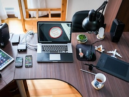 Smartphones, Headphones की ये है सबसे बड़ी डील, Redmi 13C 5G Smartphone मिल रहा है 9,099 रुपए में Smartphones, Headphones की ये है सबसे बड़ी डील, Redmi 13C 5G Smartphone मिल रहा है 9,099 रुपए में