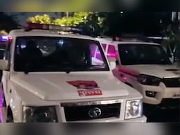 कोयंबटूर : शौचालय में Spy Camera लगाने के आरोप में डॉक्टर गिरफ्तार कोयंबटूर : शौचालय में Spy Camera लगाने के आरोप में डॉक्टर गिरफ्तार