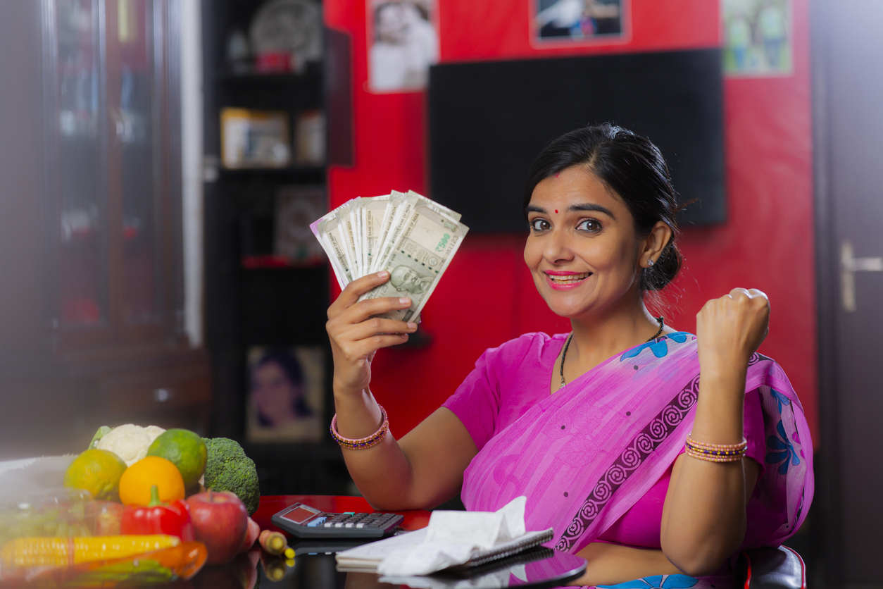 लाडली बहना योजना की 32वीं किस्त कब आएगी? आपके खाते में 1500 रुपये आएंगे या नहीं, ऐसे करें चेक