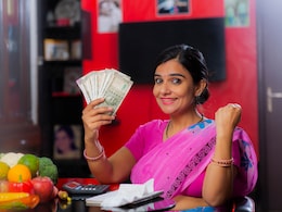 आपकी पत्नी इन 5 स्मार्ट तरीकों से बचा सकती है Income Tax, कमाई भी करा सकती है डबल आपकी पत्नी इन 5 स्मार्ट तरीकों से बचा सकती है Income Tax, कमाई भी करा सकती है डबल