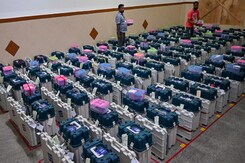 "No EVM-VVPAT Mismatch": Election Body Amid Opposition's Maharashtra Claims "No EVM-VVPAT Mismatch": Election Body Amid Opposition's Maharashtra Claims