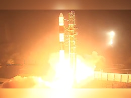 मिशन SpaDeX लॉन्च : ISRO की लंबी छलांग, देश को दिया न्यू ईयर गिफ्ट मिशन SpaDeX लॉन्च : ISRO की लंबी छलांग, देश को दिया न्यू ईयर गिफ्ट