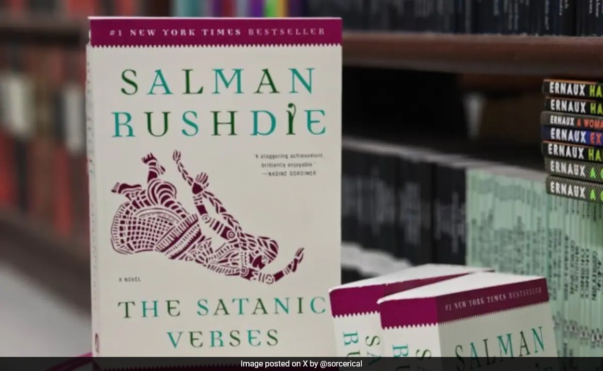 தடைகளைத் தாண்டிய புத்தகங்கள் –17 | சல்மான் ருஷ்டி (Salman Rushdie) எழுதிய “தி சாட்டனிக் வெர்சஸ்” (The Satanic Verses Novel in Tamil) நாவல்