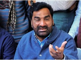 New Excise Policy: राजस्थान में बजरी माफिया के साथ शराब माफिया को भी समानांतर सरकार चलाने का लाइसेंस- हनुमान बेनीवाल New Excise Policy: राजस्थान में बजरी माफिया के साथ शराब माफिया को भी समानांतर सरकार चलाने का लाइसेंस- हनुमान बेनीवाल