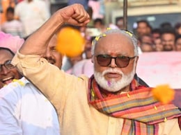 Politics News: छगन भुजबळांनी धारण केलं मौनव्रत, फक्त ड्रायव्हरशीच बोलणार; असं काय घडलं? Politics News: छगन भुजबळांनी धारण केलं मौनव्रत, फक्त ड्रायव्हरशीच बोलणार; असं काय घडलं?