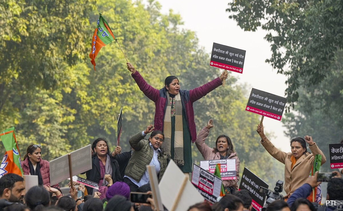 Delhi BJP Lashes Out At Arvind Kejriwal Over "Fraudulent" Mahila Samman Yojana