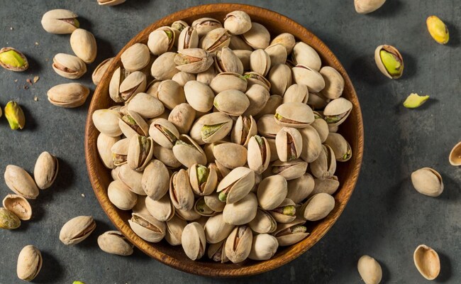 Looking For The Perfect Bedtime Snack? Nutritionist Explains Why Pistachios Are The Best Choice