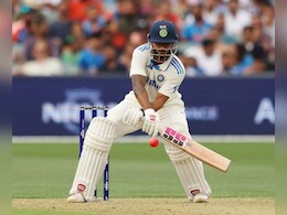 VIDEO: 534 विकेट चटकाने वाले गेंदबाज के सिर के ऊपर से नीतीश कुमार रेड्डी ने जड़ा करिश्माई छक्का