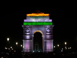 New Year's Eve In Delhi: Traffic Advisory, Metro Restrictions And Other Details New Year's Eve In Delhi: Traffic Advisory, Metro Restrictions And Other Details