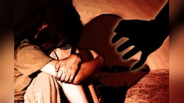 Rajasthan: महिला के साथ बोलेरो गाड़ी में गैंगरेप, 7 लोगों ने बारी-बारी से 11 दिन तक की दरिंदगी; मुंह में कपड़ा ठूंस सड़क पर फेंका