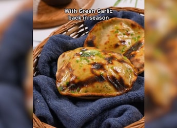 This Green Garlic Tandoori Roti Will Make Your Winter Meals Extra Special This Green Garlic Tandoori Roti Will Make Your Winter Meals Extra Special