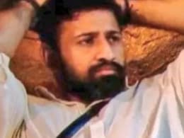 Bigg boss 18: सलमान खान के समझाने के बाद भी गुस्से पर काबू नहीं रख पा रहे रजत दलाल, फिर कर डाली वही हरकत Bigg boss 18: सलमान खान के समझाने के बाद भी गुस्से पर काबू नहीं रख पा रहे रजत दलाल, फिर कर डाली वही हरकत