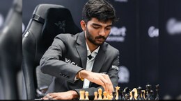 FIDE World Chess : भारताच्या डी गुकेशची ऐतिहासिक कामगिरी, सर्वात कमी वयात बनला चॅम्पियन