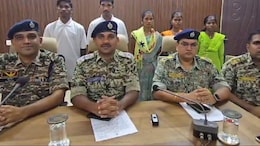 शाह के पहुंचते ही छत्तीसगढ़ में थरथर कांपे नक्सली, 25 लाख के 5 हार्डकोर माओवादियों ने किया सरेंडर