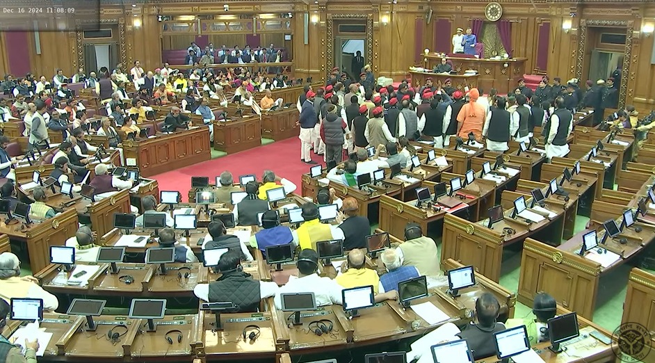 उत्तर प्रदेश सरकार ने विधानसभा में 17865 करोड़ रुपये का दूसरा अनुपूरक बजट किया पेश