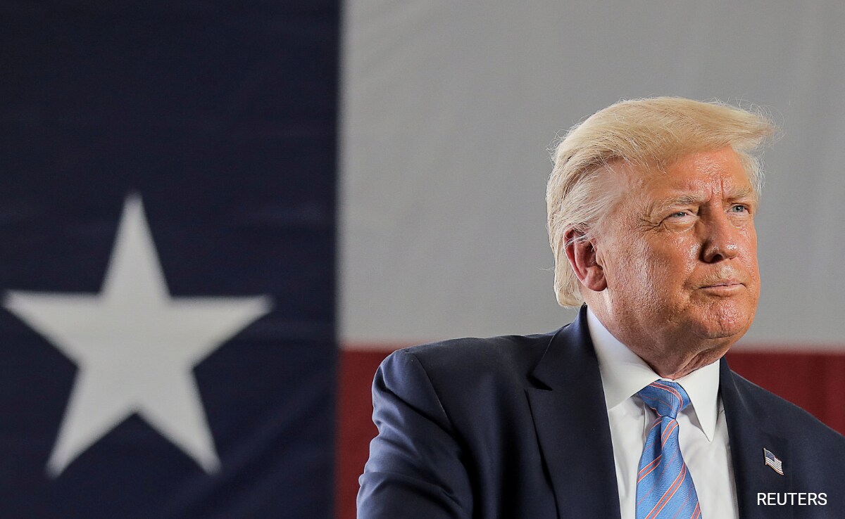 Trump to Aid Afghans Detained in UAE After Taliban Takeover