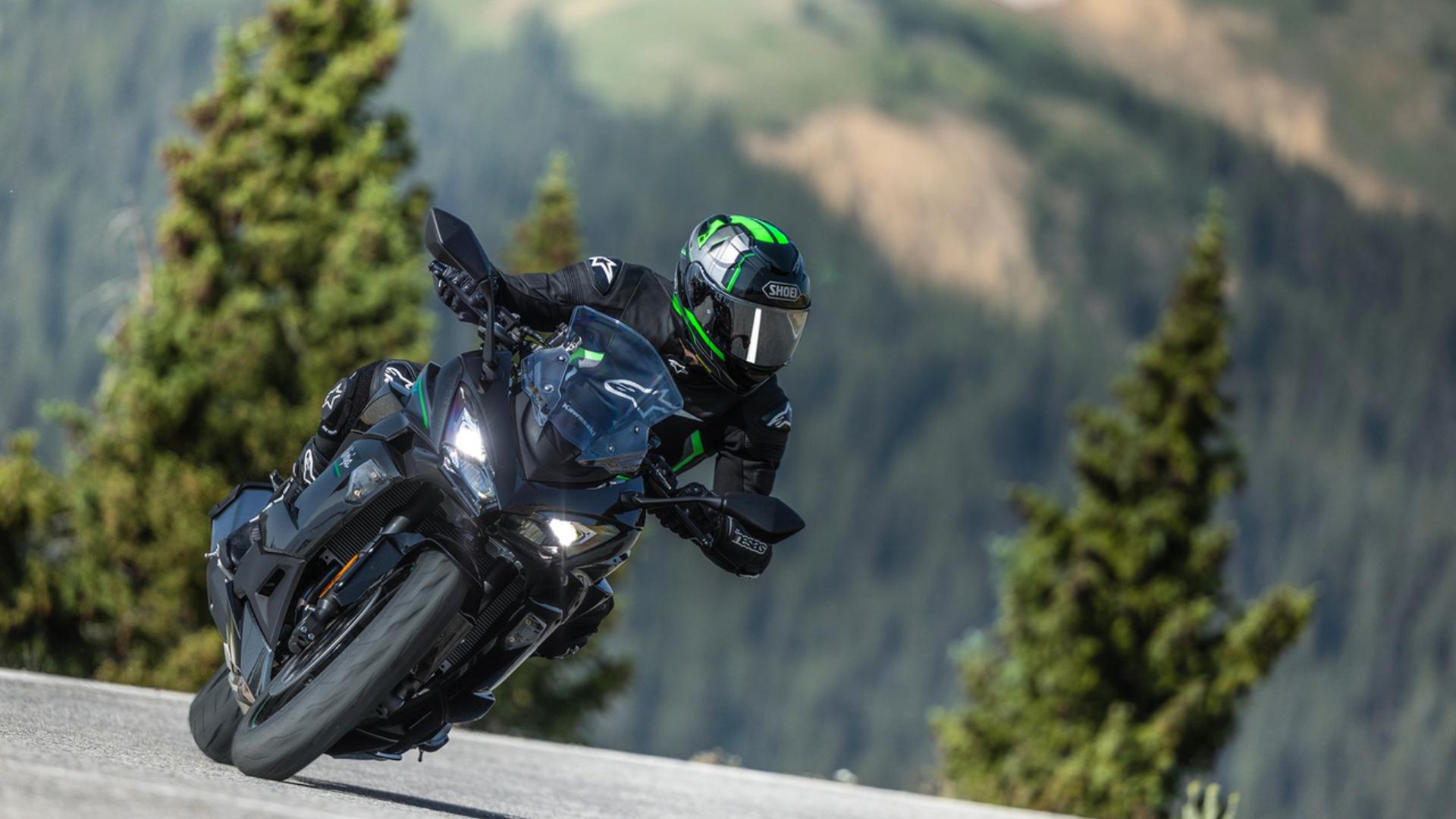 2025 Kawasaki Ninja 1100SX Launched In India Priced At Rs 13.49 Lakh