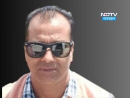 स्कूल जाने की तैयारी में थे शिक्षक, पत्नी ढूंढते हुए वॉटर टैंक के पास पहुंची तो मिली लाश