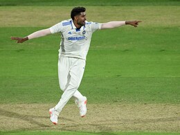 Sunil Gavaskar's Big Advice To India Bowlers In 2nd Australia Test: "Haven't Used..."