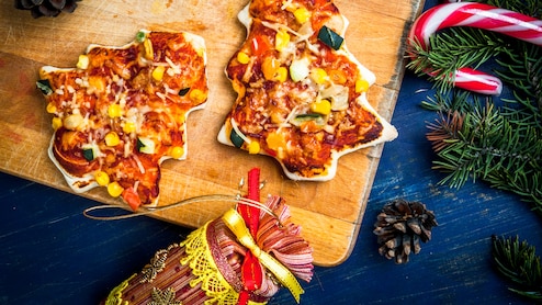 This Traditional Pizza Is Protected By UNESCO