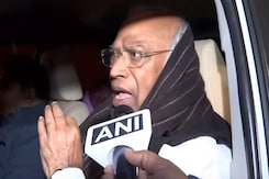 Kharge Slams Amit Shah: "BJP Lying to Divert Attention, HM Came to Praise Modi" Kharge Slams Amit Shah: "BJP Lying to Divert Attention, HM Came to Praise Modi"