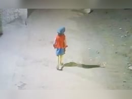 वाराणसी में 8 साल की बच्ची से रेप की कोशिश और हत्या... CCTV ने बोरे में मिले शव के खोले राज वाराणसी में 8 साल की बच्ची से रेप की कोशिश और हत्या... CCTV ने बोरे में मिले शव के खोले राज