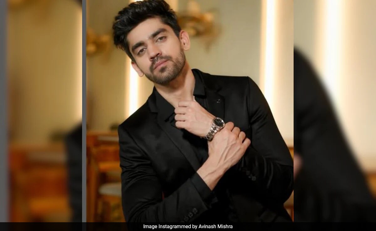 <i>Bigg Boss 18</i>: Salman Khan Schools Avinash Mishra For Calling Chahat Pandey "<i>Gawaar"</i>