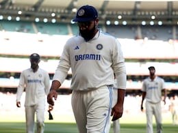 IND vs AUS, Sydney Test : टीम इंडियाचं ठरलं! रोहित शर्मा बाहेर 'हा' खेळाडू कॅप्टन? IND vs AUS, Sydney Test : टीम इंडियाचं ठरलं! रोहित शर्मा बाहेर 'हा' खेळाडू कॅप्टन?