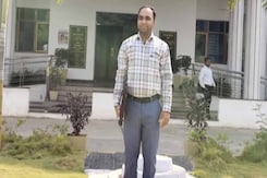 Inspiring Story Of A Peon Who Is Set To Become An Officer Inspiring Story Of A Peon Who Is Set To Become An Officer