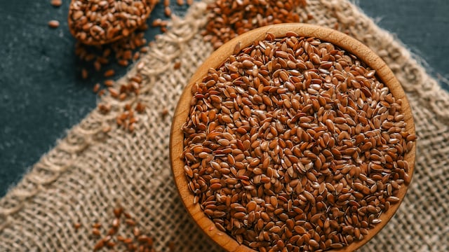 Flaxseeds can help prevent constipation