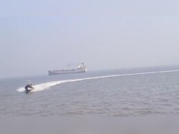 मुंबई में बड़ा हादसा: नाव पलटने से 3 नौसैनिक समेत 13 लोगों की मौत; करीब 100 लोगों को बचाया