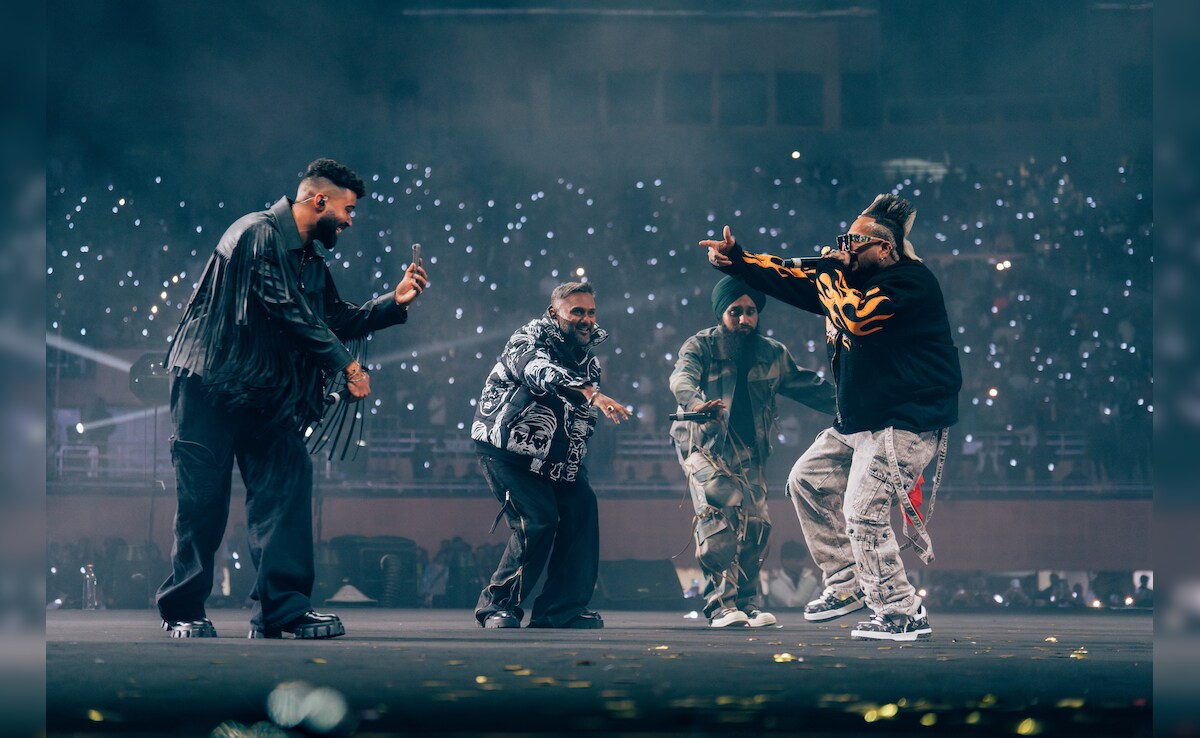 Brownprint Tour: AP Dhillon's Delhi Concert Was A Night To Remember. Honey Singh And Jazzy B Made Special Appearances