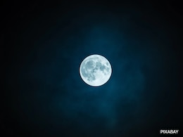 Total Eclipse To Saturn's 'Disappearing' Rings: Your Guide To Sky In 2025