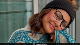 Hina Khan Shares Her Struggles With Breast Cancer & Her Treatment Process