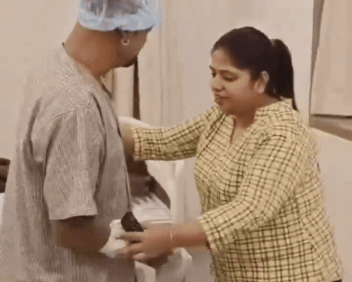 Vinod Kambli: 'चक दे इंडिया' सॉन्ग पर जमकर थिरके कांबली, हॉस्पिटल में भर्ती पूर्व क्रिकेटर का वीडियो आया सामने