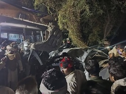 Karauli Road Accident: करौली के दर्शन करने गए थे इंदौर से पांच लोग, सड़क हादसे में गई पूरे परिवार की जान