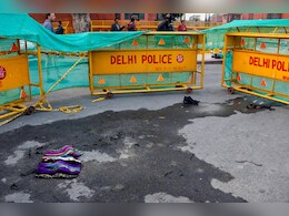 बागपत से आया था संसद भवन के बाहर खुद को आग लगाने वाला शख्स, घटना की वजह आई सामने बागपत से आया था संसद भवन के बाहर खुद को आग लगाने वाला शख्स, घटना की वजह आई सामने