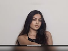 YouTuber Zara Dar Who Quit PhD For OnlyFans Is Now Uploading ...