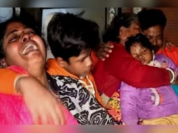 उत्तर प्रदेश: तहसीलदार की गाड़ी ने बाइक सवार को मारी टक्कर, शव 30 किलोमीटर तक घसीटा उत्तर प्रदेश: तहसीलदार की गाड़ी ने बाइक सवार को मारी टक्कर, शव 30 किलोमीटर तक घसीटा