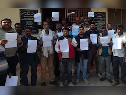 MP NEWS: मंडल अध्यक्ष की नियुक्ति पर बीजेपी में बवाल, इस्तीफा देने पहुंचे नाराज कार्यकर्ता MP NEWS: मंडल अध्यक्ष की नियुक्ति पर बीजेपी में बवाल, इस्तीफा देने पहुंचे नाराज कार्यकर्ता