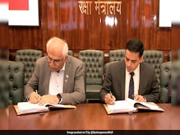 आत्मनिर्भर भारत : सेना के लिए वज्र तोपें खरीदेगा रक्षा मंत्रालय, L&T के साथ किया 7628 करोड़ रुपये का करार आत्मनिर्भर भारत : सेना के लिए वज्र तोपें खरीदेगा रक्षा मंत्रालय, L&T के साथ किया 7628 करोड़ रुपये का करार