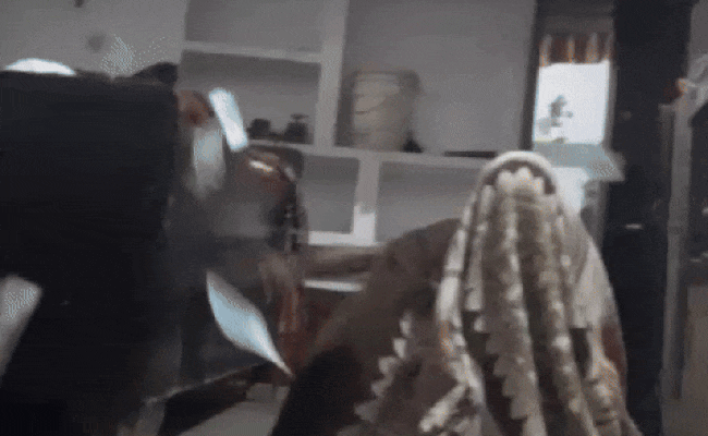 Deeg News: मंत्र मारते ही कंबल से होने लगी नोटों की बार‍िश! वीड‍ियो सामने आया तो पुल‍िस ने ल‍िया संज्ञान