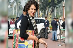 In UP Assembly, Yogi Adityanath Targets Priyanka Gandhi Over 'Palestine' Bag In UP Assembly, Yogi Adityanath Targets Priyanka Gandhi Over 'Palestine' Bag