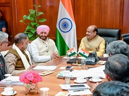 कोटा रेलवे स्टेशन पर होगी एयरपोर्ट जैसे सुविधाएं, महाकुंभ और अयोध्या के लिए चलेगी ट्रेन कोटा रेलवे स्टेशन पर होगी एयरपोर्ट जैसे सुविधाएं, महाकुंभ और अयोध्या के लिए चलेगी ट्रेन