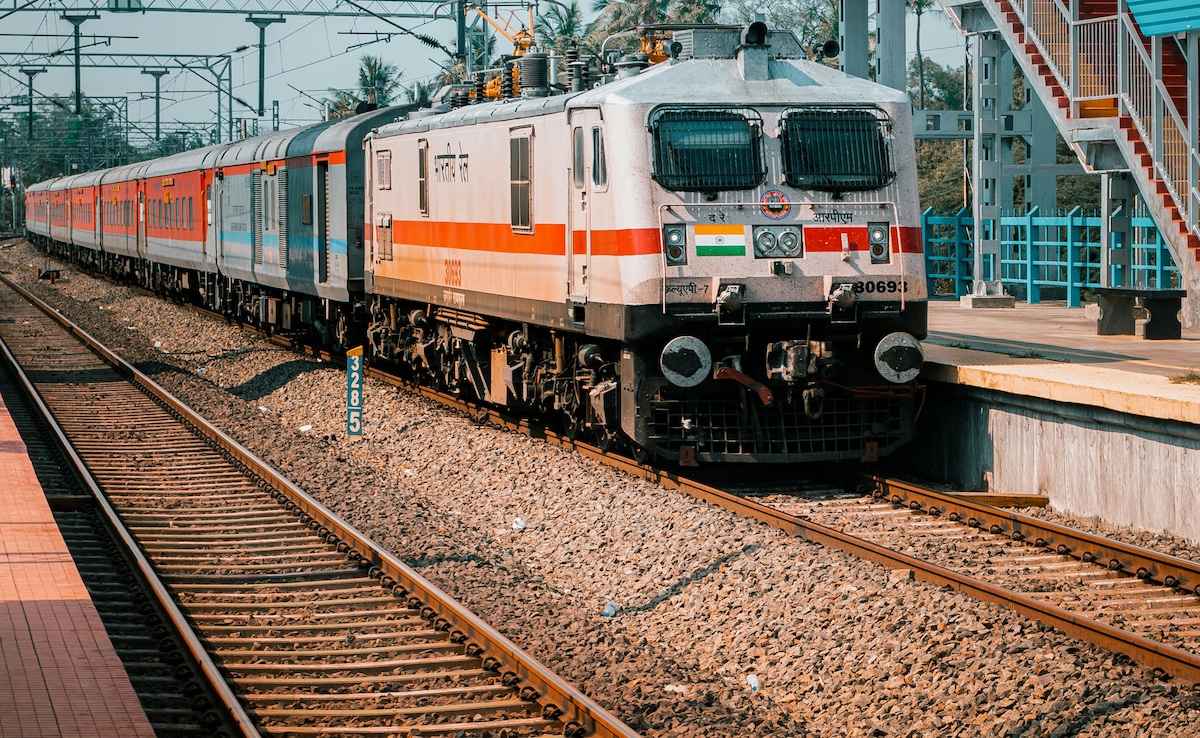 Western Railway Launches 98 Special Trains for Maha Kumbh 2025