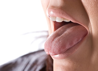 5 Tongue Changes That Could Reflect Health Problems (And How To Fix Them) 5 Tongue Changes That Could Reflect Health Problems (And How To Fix Them)