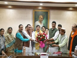 MP Cabinet Meeting: मोहन सरकार ने आबकारी नीति के लिए बनाई टीम, कैबिनेट में लिए गए ये प्रमुख फैसले MP Cabinet Meeting: मोहन सरकार ने आबकारी नीति के लिए बनाई टीम, कैबिनेट में लिए गए ये प्रमुख फैसले