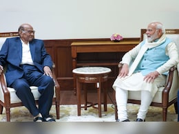 शरद पवारांनी पंतप्रधान नरेंद्र मोदींची घेतली भेट, राजकीय वर्तुळात चर्चेला उधाण शरद पवारांनी पंतप्रधान नरेंद्र मोदींची घेतली भेट, राजकीय वर्तुळात चर्चेला उधाण